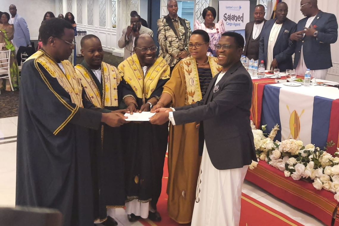 Omwami wa Kabaka n’abamyukabe nga Katikkiro abatongoza mu buweereza Image